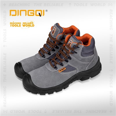 Работни ботуши със стоманени пръсти от мека кожа